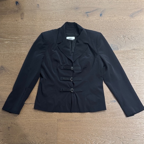 Vertigo Paris Jackets & Blazers - Vertigo Tailored Jacket with Buckle Closure size L